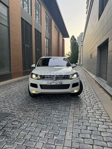 Volkswagen Touareg 2010, 334,450 km - 3.6 л - Bakı