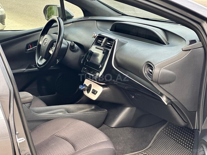 Toyota Prius 2016, 177,028 km - 1.8 l - Bakı