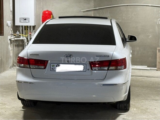 Hyundai Sonata-2