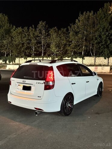 Hyundai i30 2011, 252,000 km - 1.4 л - Bakı