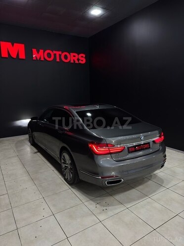 BMW 740 2018, 126,000 km - 3.0 l - Bakı