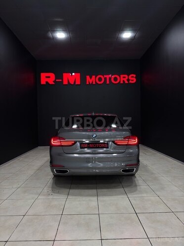 BMW 740 2018, 126,000 km - 3.0 l - Bakı