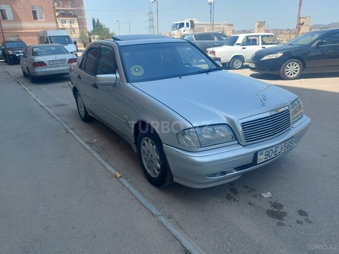 Mercedes C 200 1999, 300,000 km - 2.0 л - Bakı