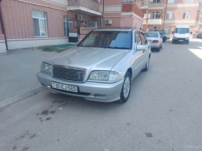 Mercedes C 200 1999, 300,000 km - 2.0 л - Bakı
