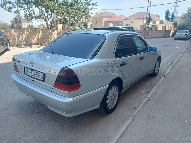 Mercedes C 200 1999, 300,000 km - 2.0 л - Bakı