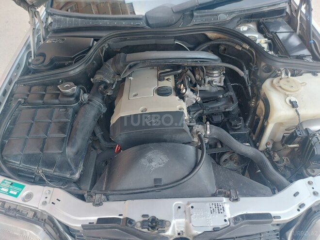 Mercedes C 200 1999, 300,000 km - 2.0 л - Bakı
