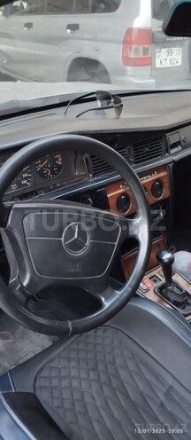 Mercedes 190 1992, 236,555 km - 2.0 l - Bakı