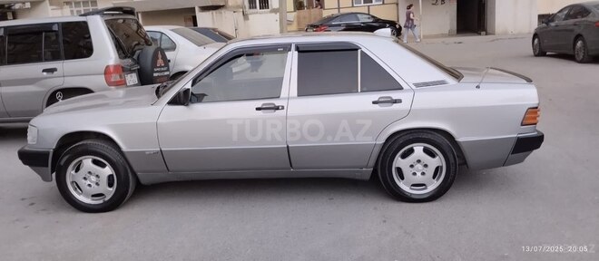 Mercedes 190 1992, 236,555 km - 2.0 l - Bakı