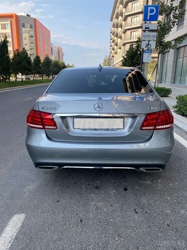 Mercedes E 220 d 2013, 269,000 km - 2.1 l - Bakı