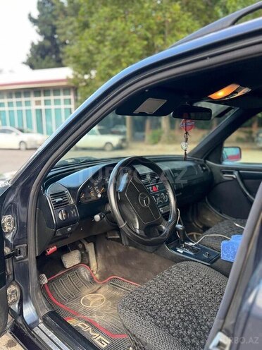 Mercedes C 200 1997, 280,000 km - 2.0 л - Gəncə
