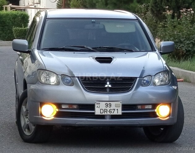 Mitsubishi Airtrek 2004, 265,000 km - 2.0 l - Bərdə