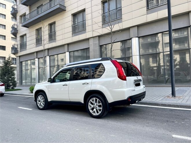 Nissan X-Trail 2013, 234,000 km - 2.5 l - Bakı