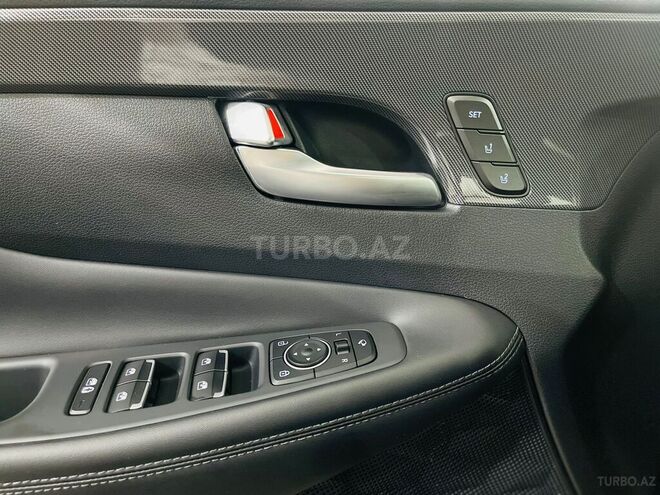 Hyundai Santa Fe 2023, 53,000 km - 1.6 l - Bakı