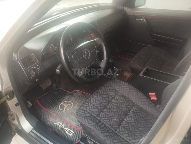 Mercedes C 180 1995, 407,699 km - 1.8 l - Beyləqan