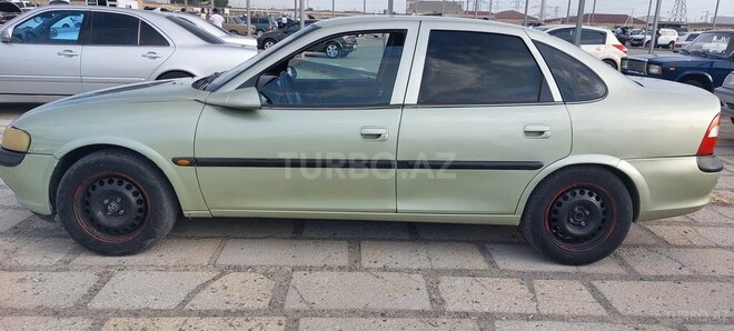 Opel Vectra 1996, 166,355 km - 1.8 l - Xırdalan