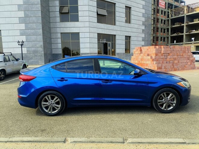 Hyundai Elantra 2016, 109,000 km - 2.0 l - Bakı