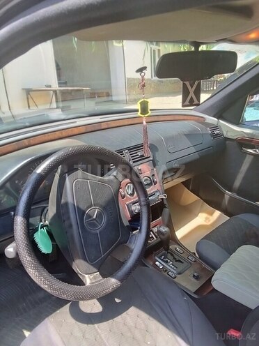 Mercedes C 200 1997, 321,869 km - 2.0 l - Gədəbəy
