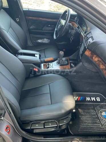 BMW 528 1998, 285,000 km - 2.8 л - Mingəçevir