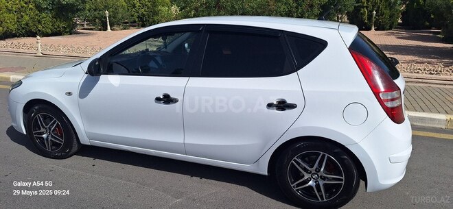 Hyundai i30 2009, 193,000 km - 1.4 л - Naxçıvan