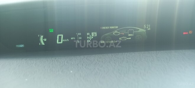 Toyota Prius 2015, 125,000 km - 1.8 л - Sumqayıt