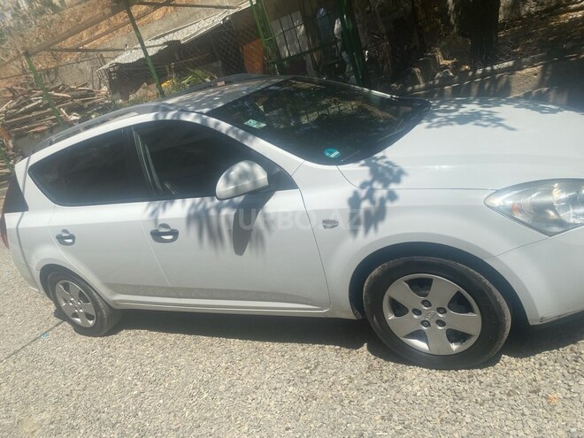 Kia  2009, 312,200 km - 1.6 l - Bakı