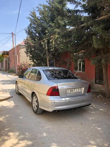 Opel Vectra 2001, 409,000 km - 1.6 l - Bakı