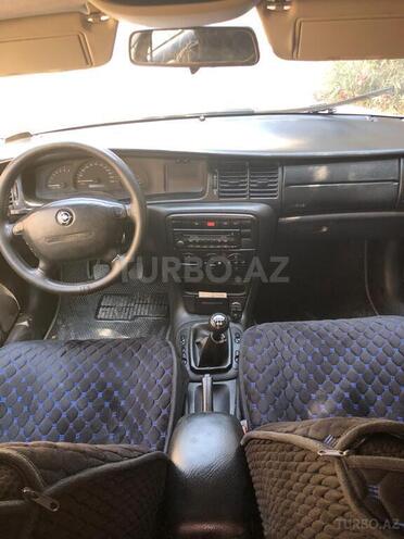 Opel Vectra 2001, 409,000 km - 1.6 l - Bakı