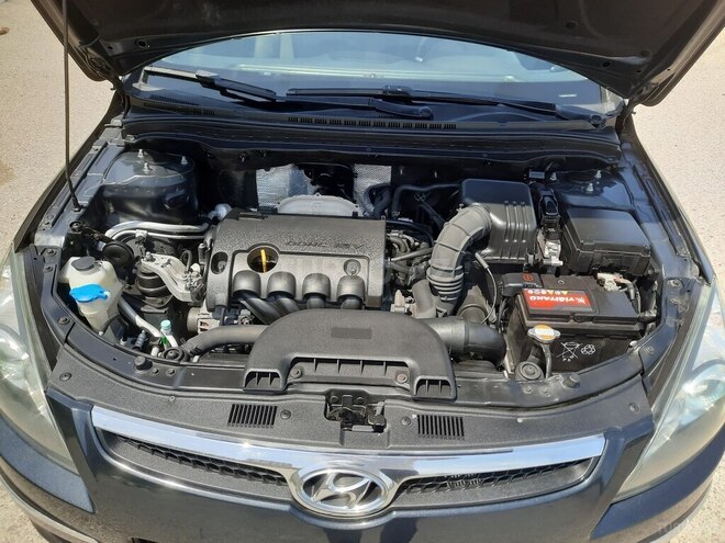 Hyundai i30 2010, 221,000 km - 1.4 l - Bakı