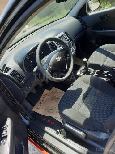 Hyundai i30 2010, 221,000 km - 1.4 l - Bakı