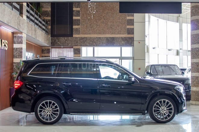 Mercedes GLS 350 4MATIC 2018, 120,000 km - 3.0 л - Bakı