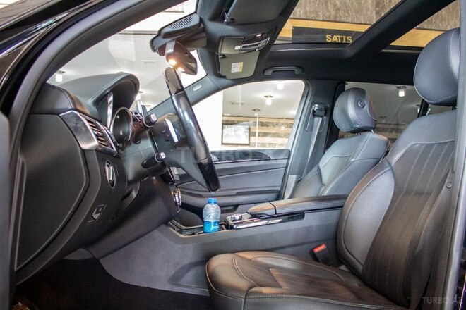 Mercedes GLS 350 4MATIC 2018, 120,000 km - 3.0 л - Bakı