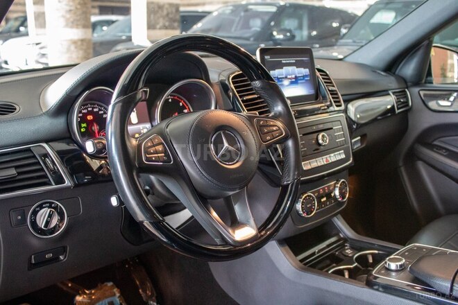 Mercedes GLS 350 4MATIC 2018, 120,000 km - 3.0 л - Bakı