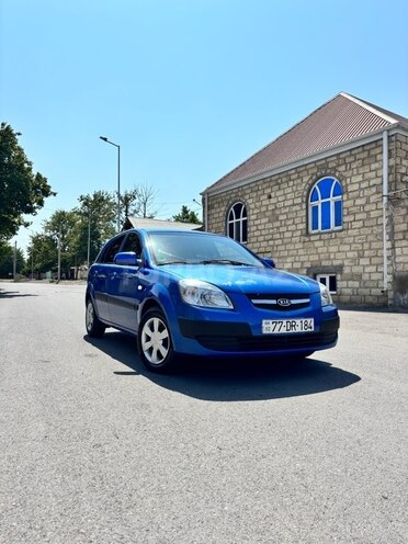Kia Rio 2006, 128,000 km - 1.4 l - Gəncə