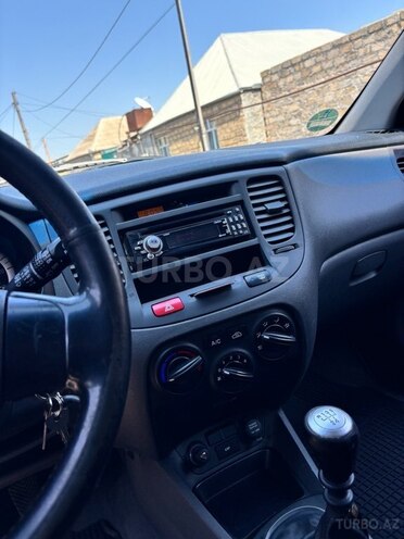 Kia Rio 2006, 128,000 km - 1.4 l - Gəncə
