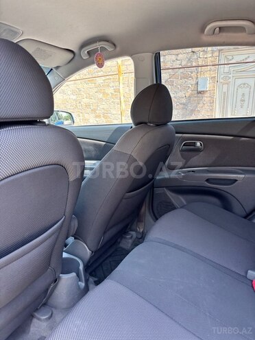 Kia Rio 2006, 128,000 km - 1.4 l - Gəncə