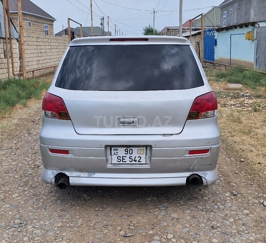 Mitsubishi Airtrek 2001, 292,000 km - 2.4 л - Biləsuvar