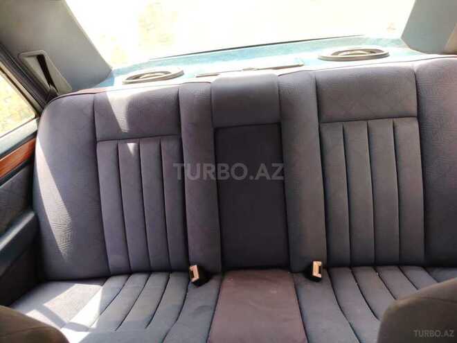 Mercedes E 250 1993, 450,000 km - 2.5 l - Bakı