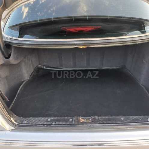 Mercedes E 220 d 2001, 245,000 km - 2.2 l - Bakı