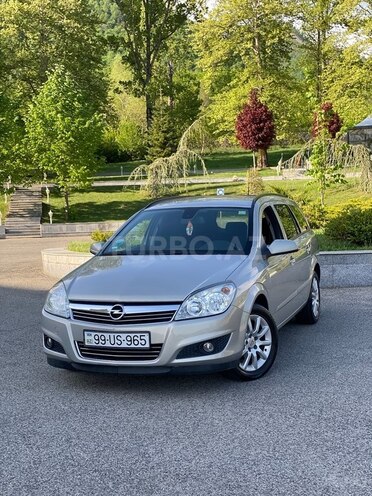 Opel Astra 2008, 255,000 km - 1.4 l - Qəbələ
