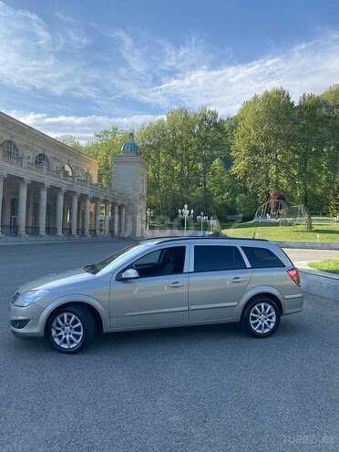 Opel Astra 2008, 255,000 km - 1.4 l - Qəbələ