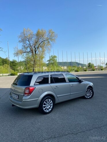Opel Astra 2008, 255,000 km - 1.4 l - Qəbələ