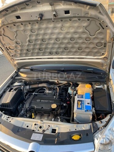 Opel Astra 2008, 255,000 km - 1.4 l - Qəbələ