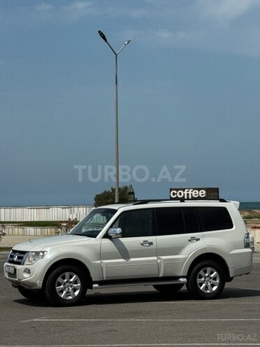 Mitsubishi Pajero 2012, 335,000 km - 3.5 l - Bakı