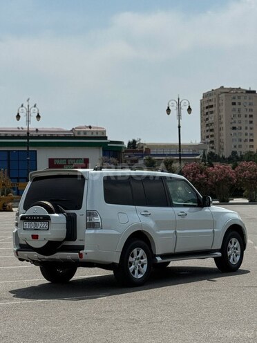 Mitsubishi Pajero 2012, 335,000 km - 3.5 l - Bakı