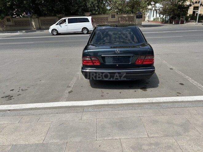 Mercedes E 270 2000, 504,500 km - 2.7 l - Kürdəmir
