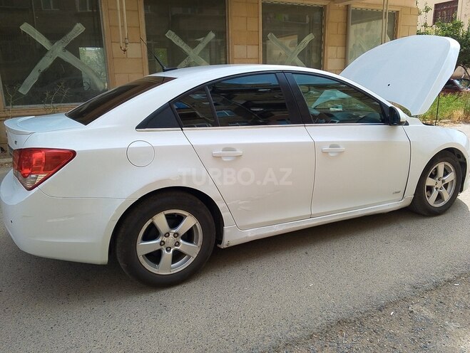 Chevrolet Cruze 2011, 377,926 km - 1.4 l - Şirvan