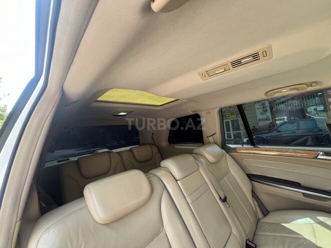 Mercedes GL 450 4MATIC 2007, 236,000 km - 4.7 l - Ağcabədi
