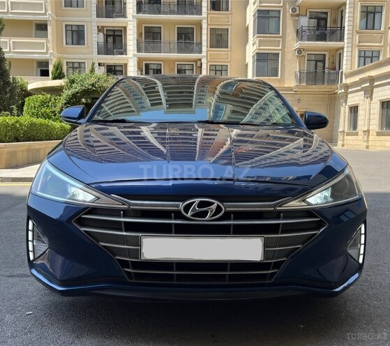 Hyundai Elantra 2019, 108,800 km - 2.0 l - Bakı