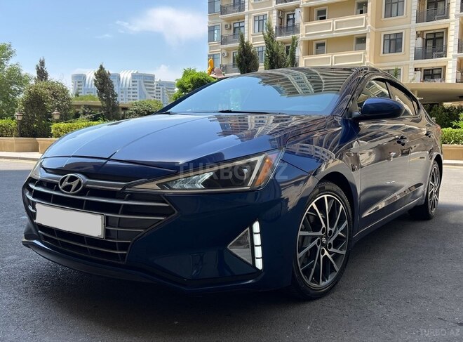 Hyundai Elantra 2019, 108,800 km - 2.0 l - Bakı
