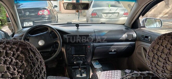 Volkswagen Passat 2003, 252,525 km - 1.8 l - Bakı
